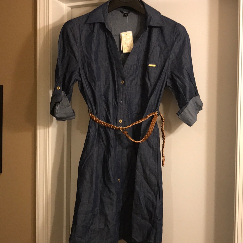 NWT! 🆕 🆕 Guess denim shirt dress
